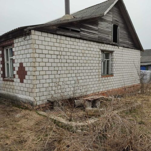 Одноквартирный жилой дом c инв. №611/C-34724, площадью 60,6 кв.м., расположенный по адресу: Минская обл., Березинский р-н, Погостский с/с, аг. Любушаны, ул. Южная, 3