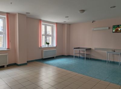Аренда части помещения площадью 3,0 кв.м. в капитальном строении с инв. № 350/С–199327 (наименование - Хирургический и неонатальный корпуса с переходными галереями),  расположенного по адресу: г. Гомель,  ул. Жарковского, 7/3
