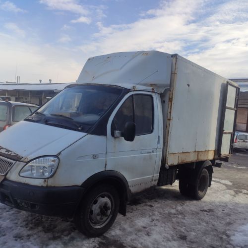 Автомобиль ГАЗ 2747 11, 2003 года выпуска, находящийся по адресу: г. Гомель, ул.Могилевская,1а.