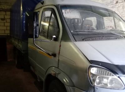 Автомобиль грузовой бортовой ГАЗ 331043, год выпуска 2007, находящийся по адресу: г. Светлогорск, ул. Пролетарская, 8а.