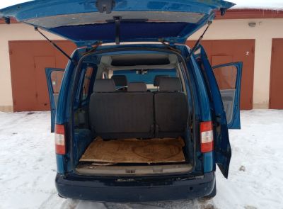 Автомобиль VOLKSWAGEN CADDY, тип легковой универсал, 2008 года выпуска, регистрационный знак 0104 IP-6, находящийся по адресу: Могилевская обл., г. Быхов, ул. Ленина, 31.