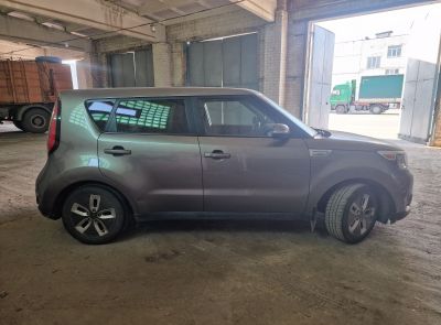 Автомобиль KIA SOUL EV (электромобиль), находящийся по адресу: г. Гомель, ул. Химзаводская, 5.